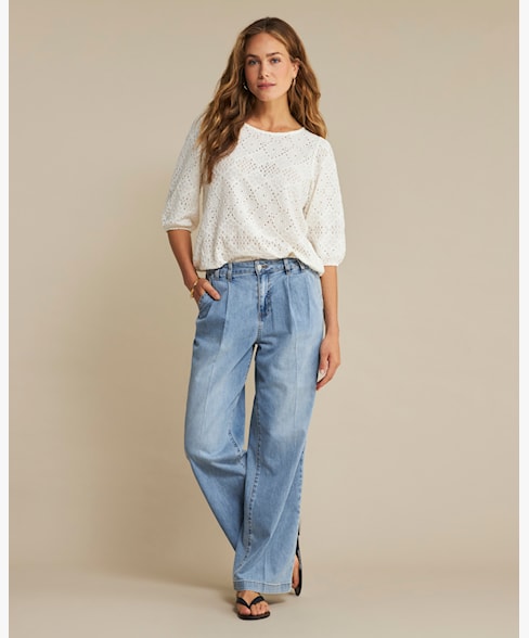 Chrissie light stone used